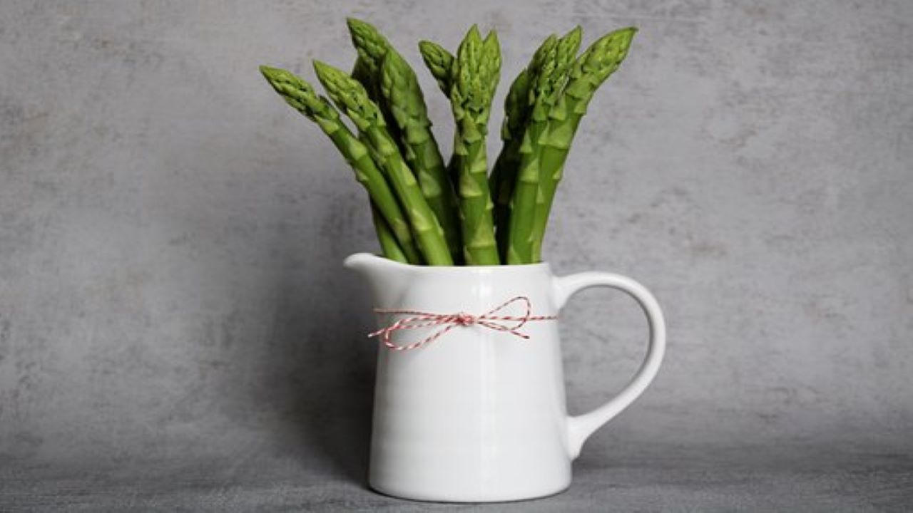 asparagi raccolti