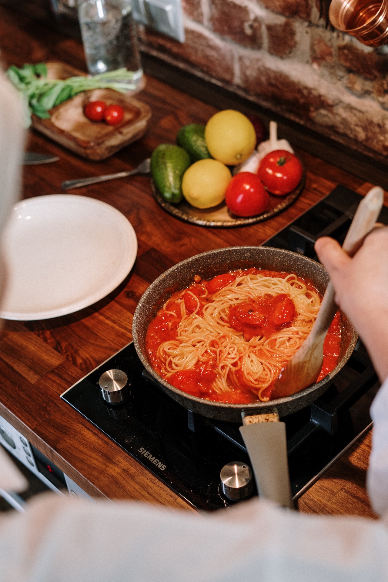 Preparare un piatto di pasta