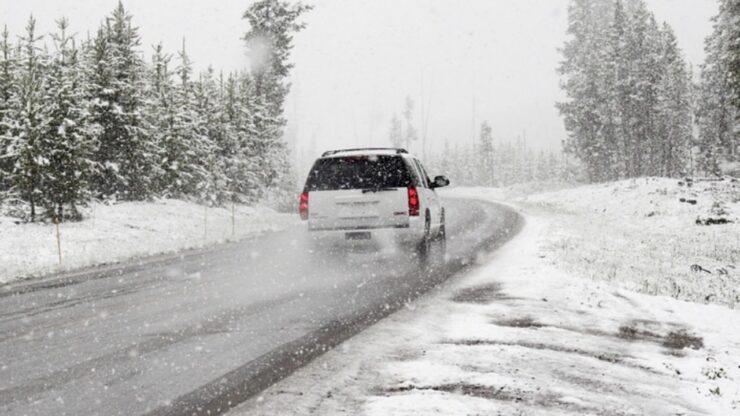 guidare con la neve, come farlo in maniera corretta