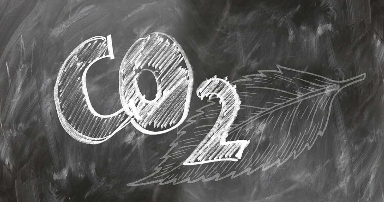 carburante sostenibile da CO2